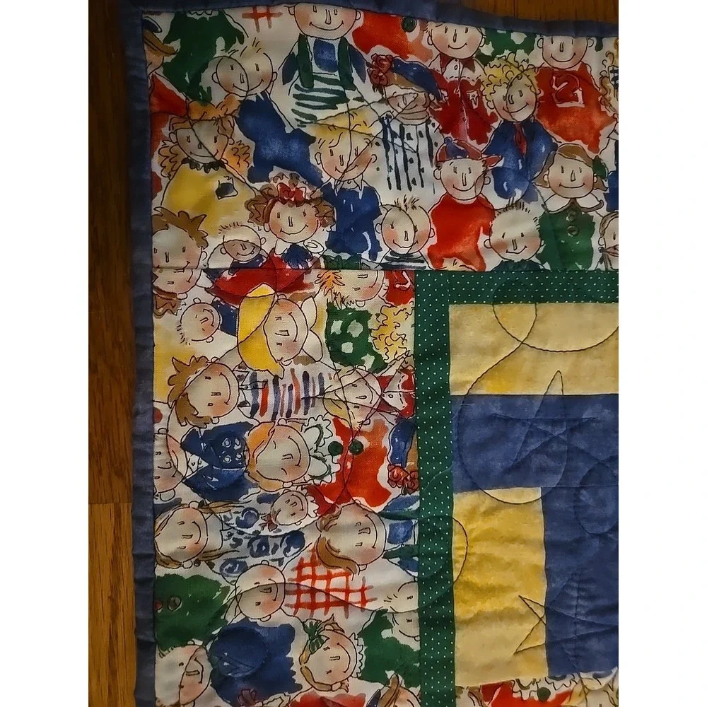 Vtg Patchwork Quilt Handmade‎ Baby Throw Reversible Blanket Kids Children Red